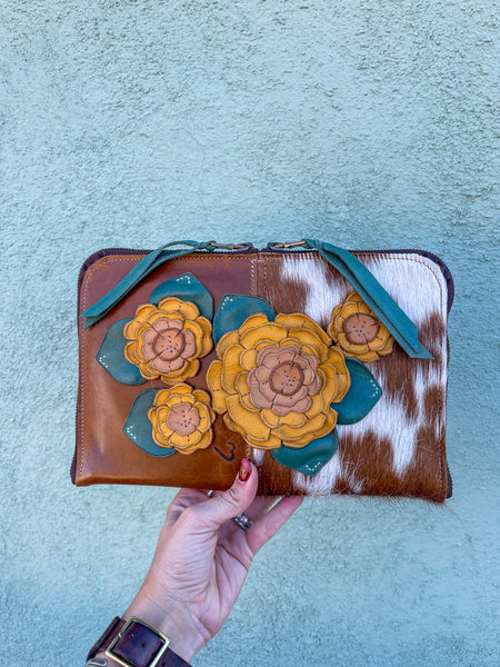 1/2 Cut Mini Pocketbook